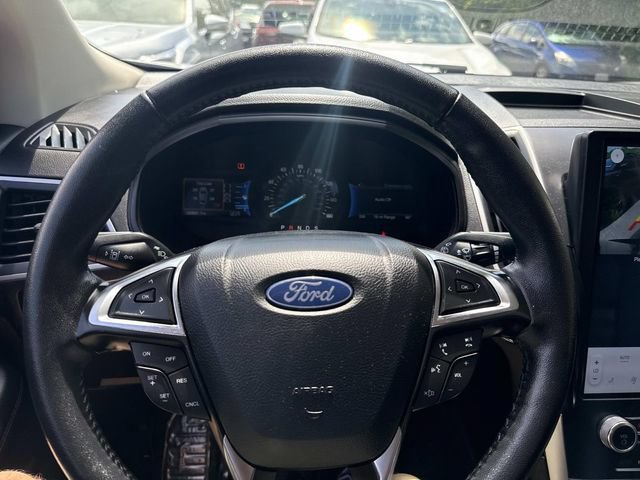 Used 2024 Ford Edge SEL AWD/4WD image 31
