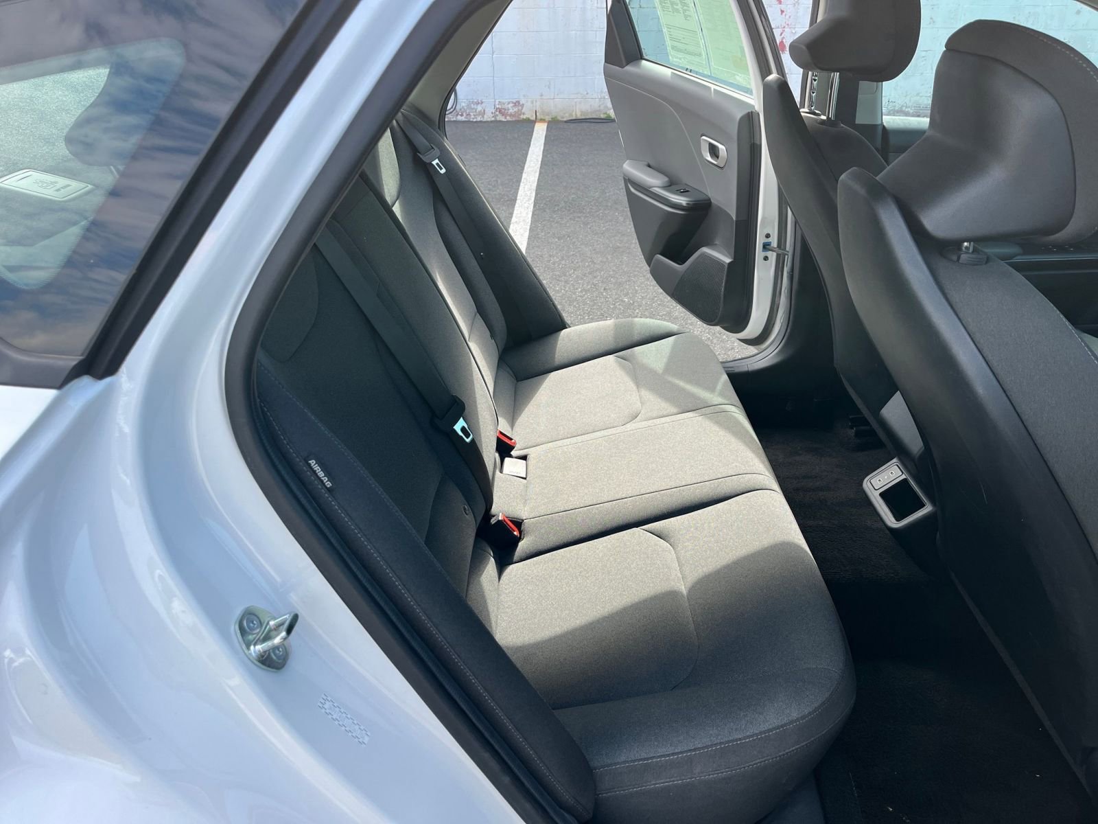 Used 2025 Kia K4 FWD image 26