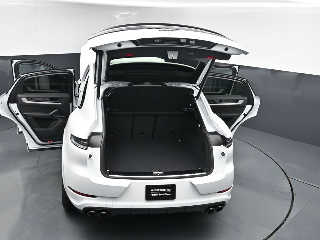 New 2026 Porsche Cayenne Coupe image 29