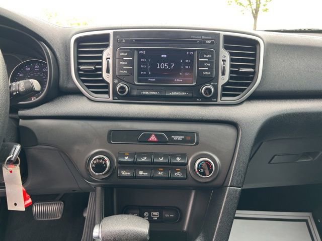 Used 2017 Kia Sportage LX image 16