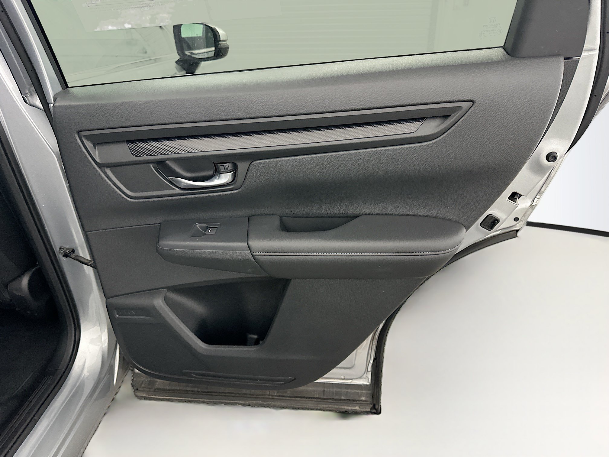 Used 2025 Honda CR-V EX image 31
