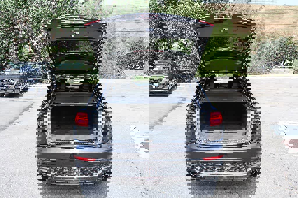 Used 2023 Audi RS Q8 image 24