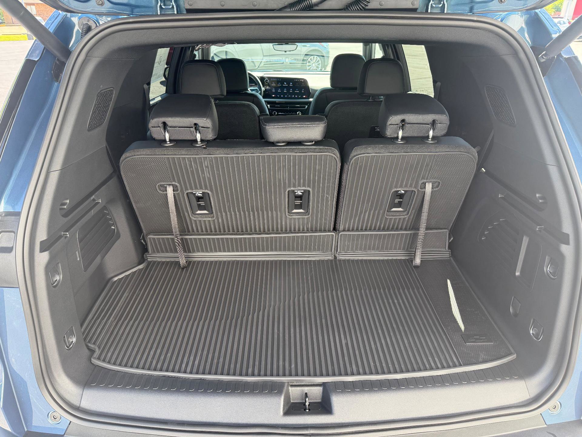 New 2026 Chevrolet Traverse LT FWD image 9