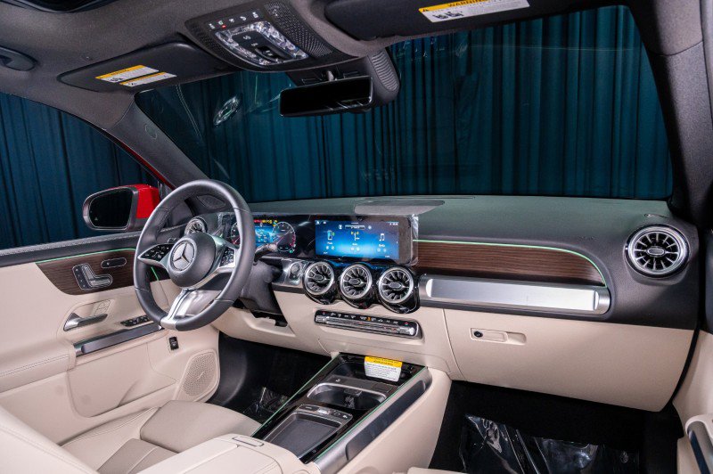Certified 2026 Mercedes-Benz GLB 250 250 SUV image 13