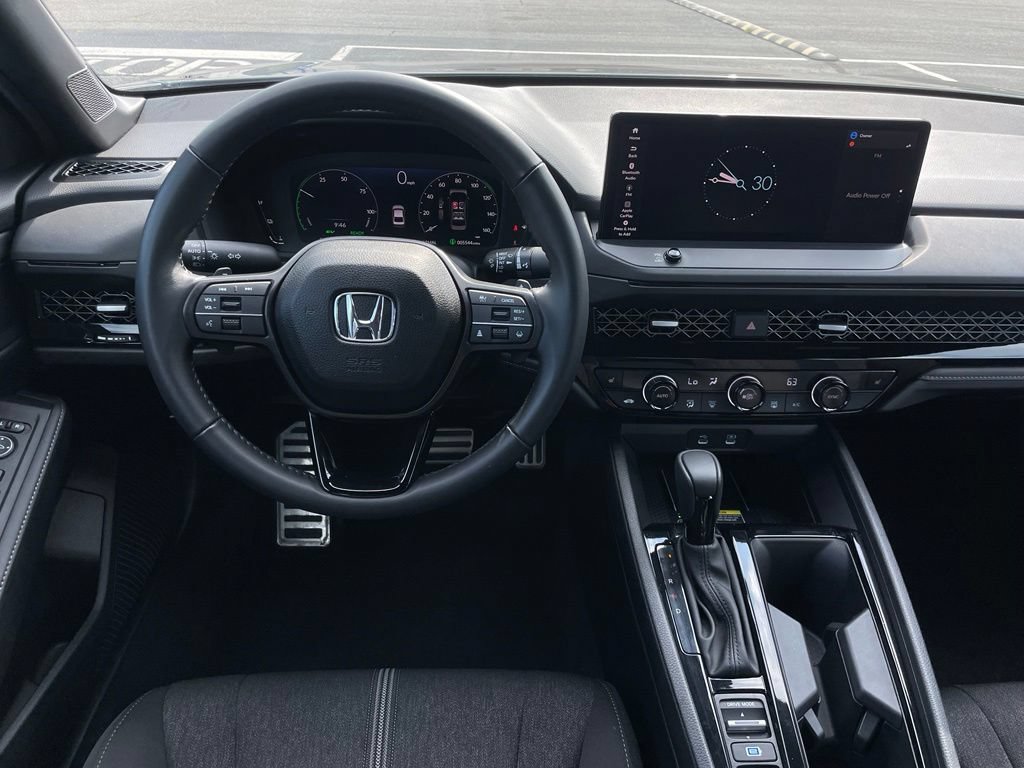 Used 2025 Honda Accord Sport image 11
