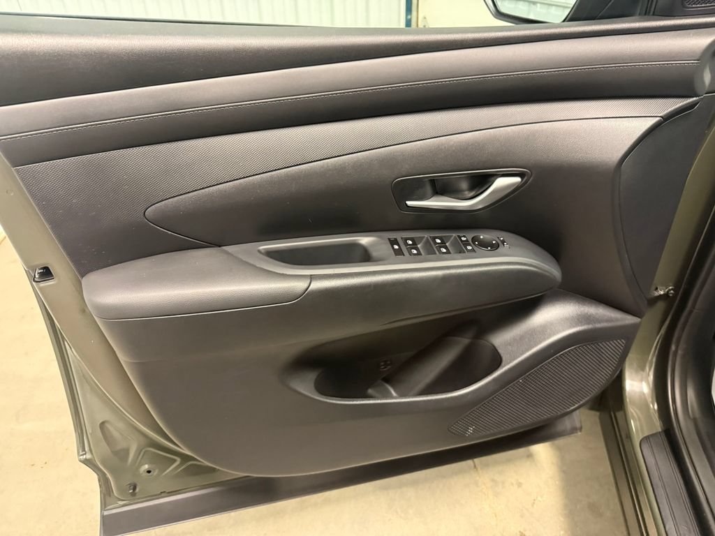 Certified 2026 Hyundai Tucson SE AWD/4WD image 22