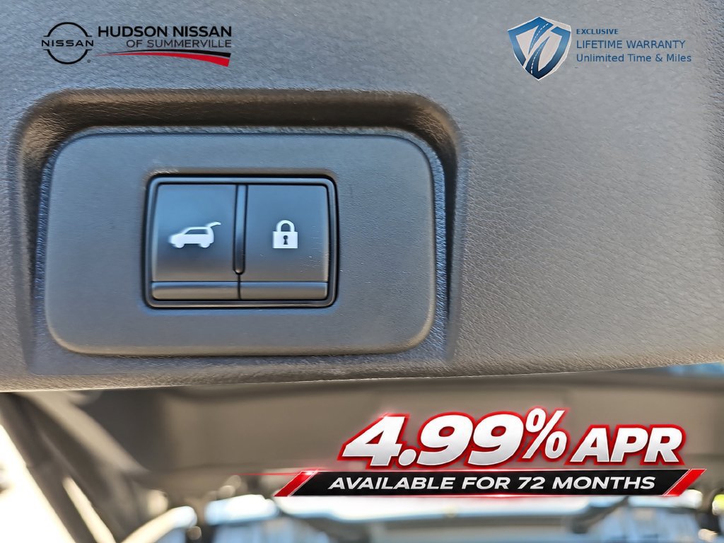 Used 2026 Nissan Rogue SV FWD image 34