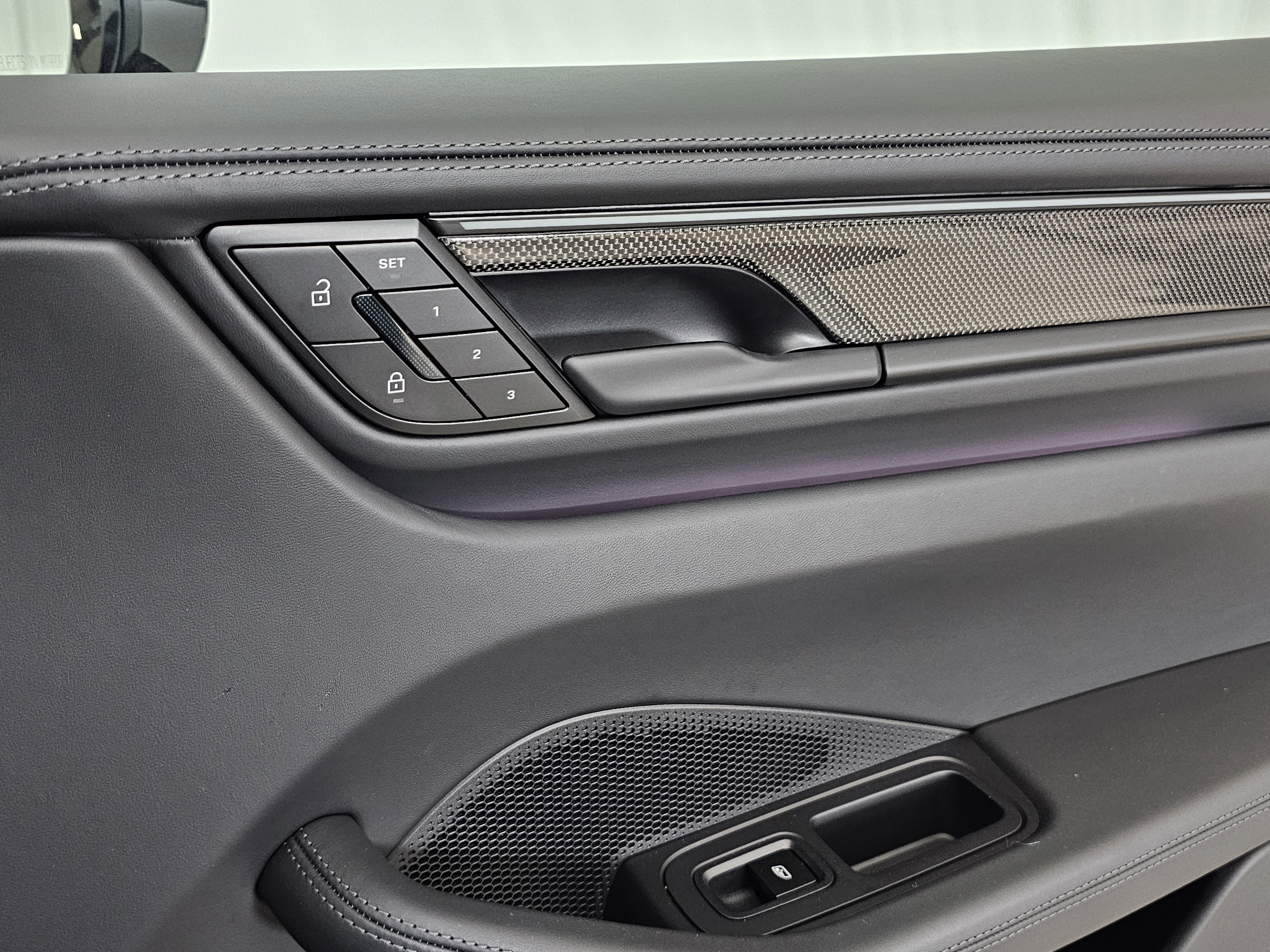 Used 2025 Porsche Macan Turbo Electric image 19