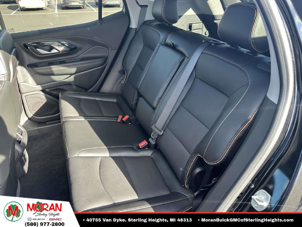 Certified 2024 GMC Terrain AT4 w/ Tech Package AWD/4WD image 11