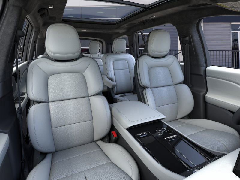 New 2026 Lincoln Aviator Black Label image 10