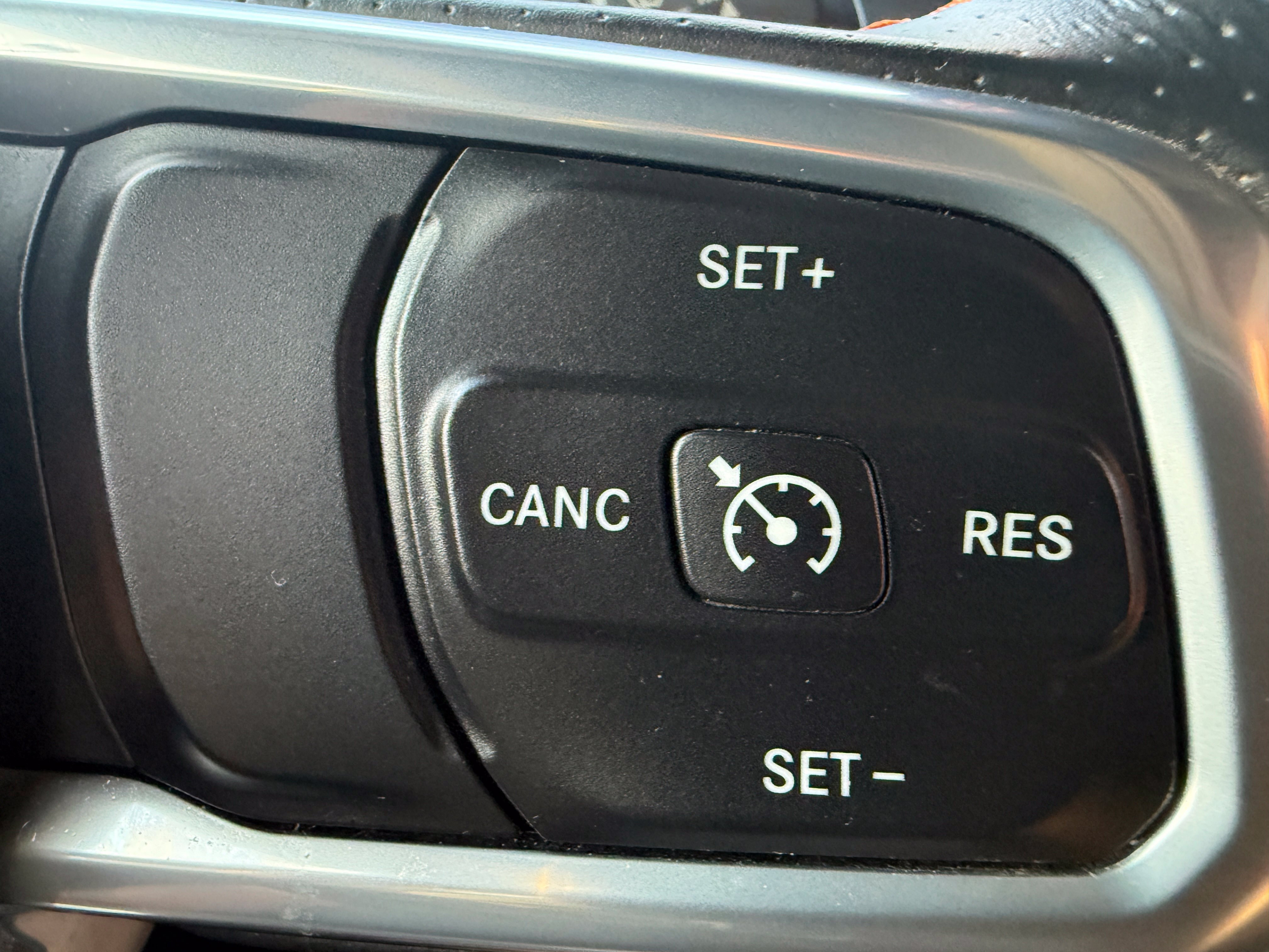 Used 2021 Jeep Gladiator Mojave w/ Cold Weather Group AWD/4WD image 11
