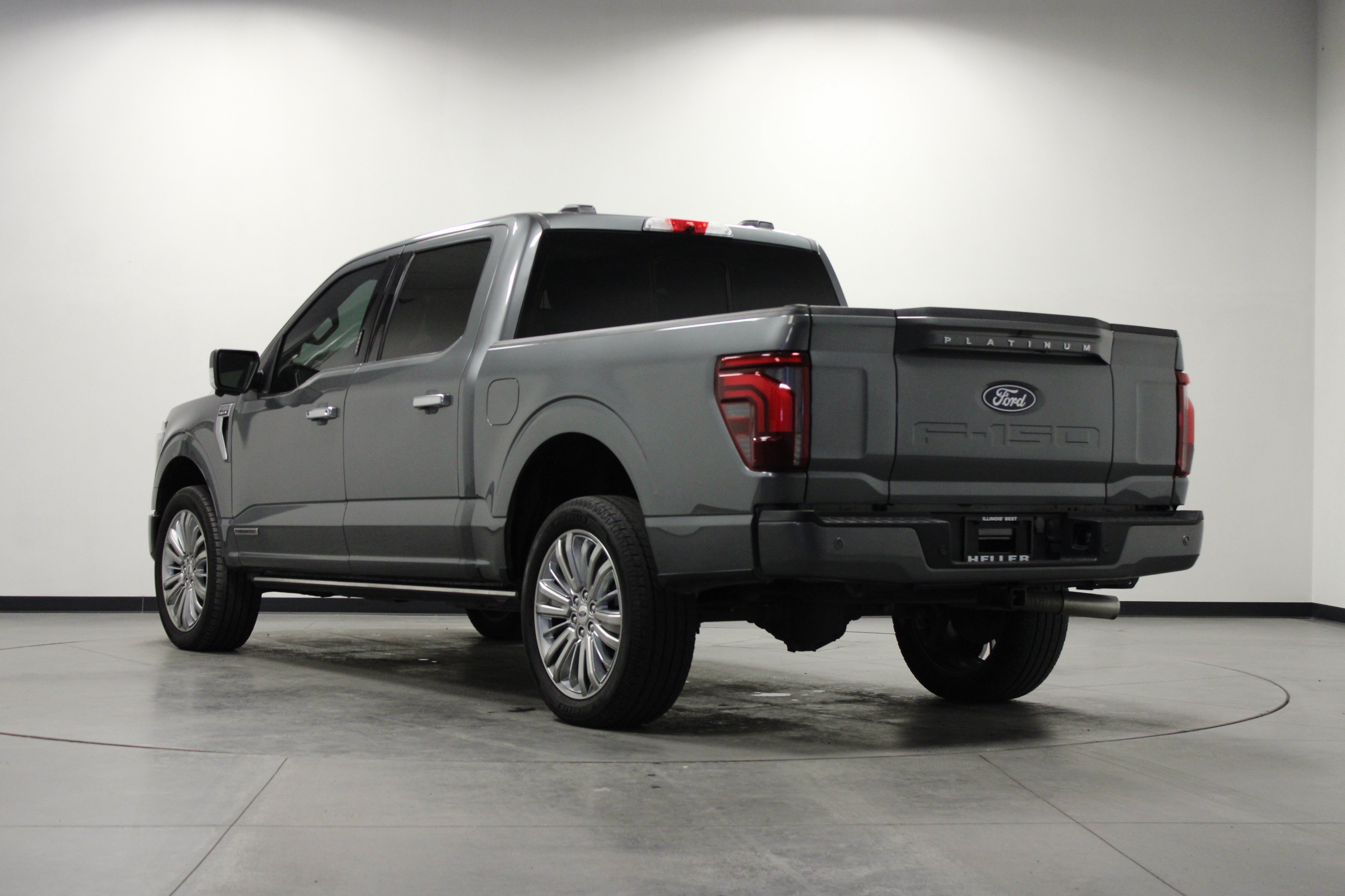 Used 2024 Ford F150 Platinum w/ Equipment Group 703A Plus AWD/4WD image 6