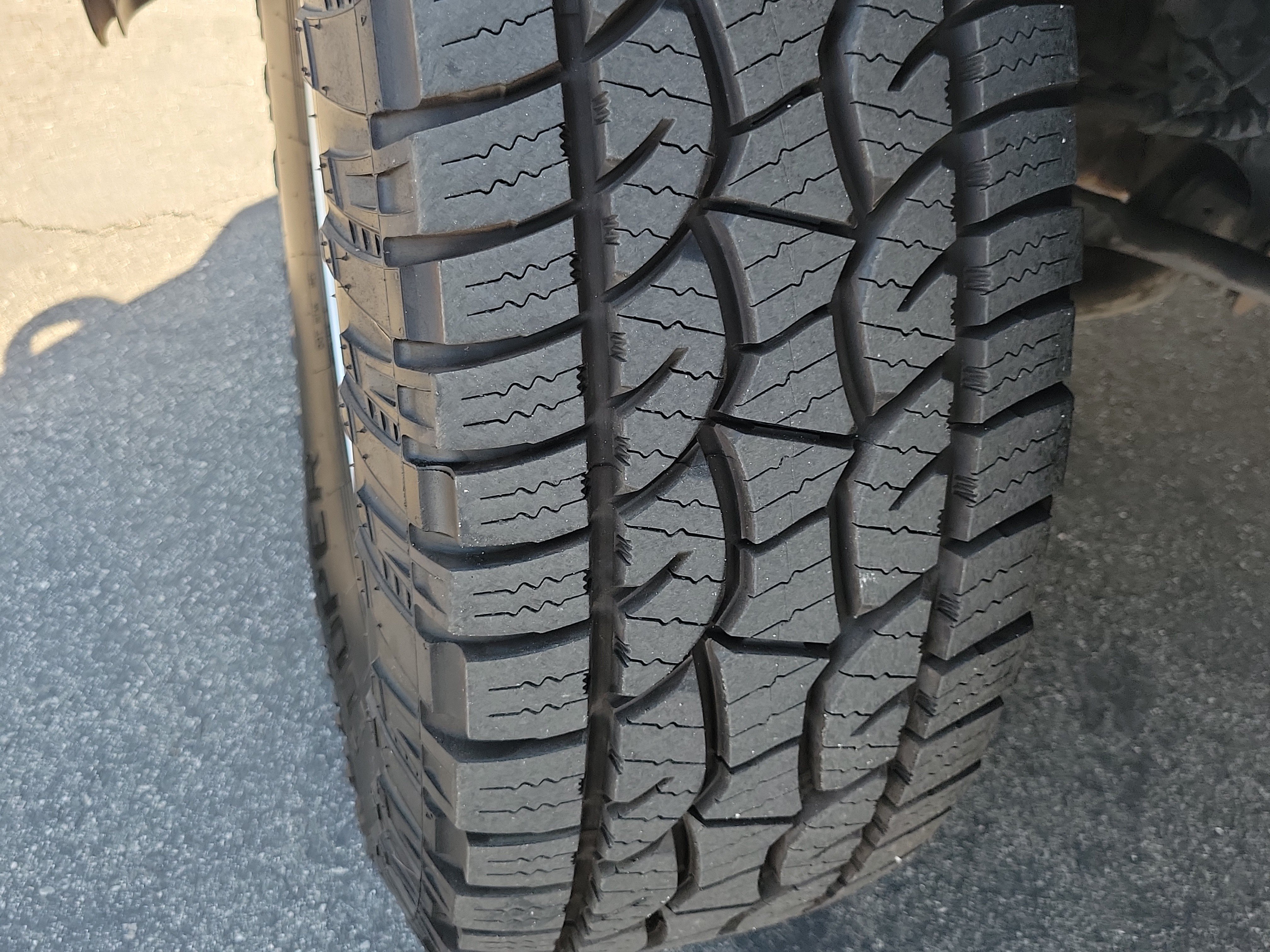 Certified 2022 Ford F150 XLT w/ Equipment Group 301A Mid AWD/4WD image 16