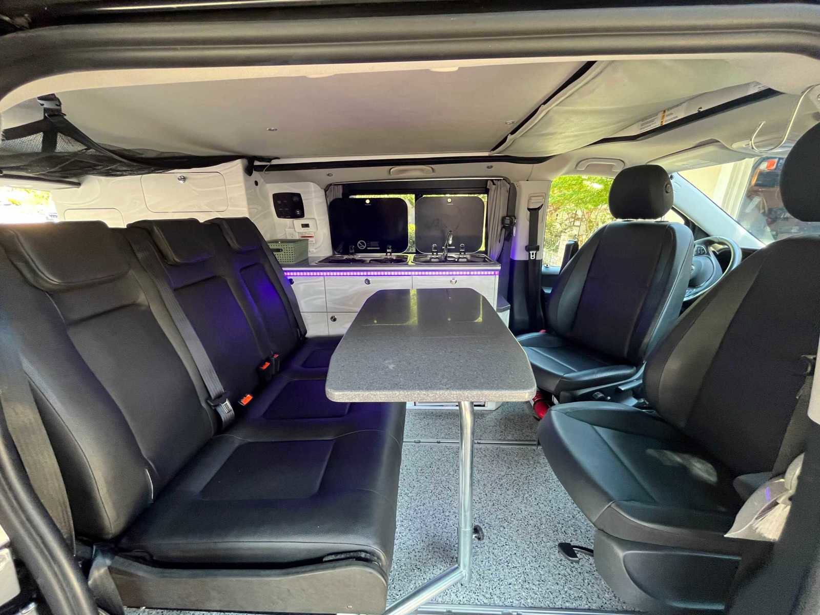 Used 2018 Mercedes-Benz Metris image 4