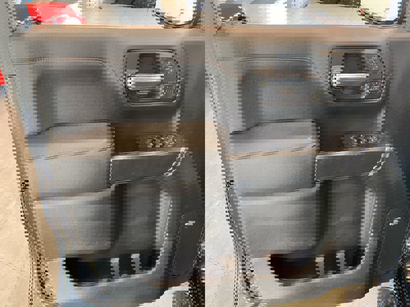 Used 2019 GMC Sierra 1500 AT4 w/ AT4 Premium Package image 17