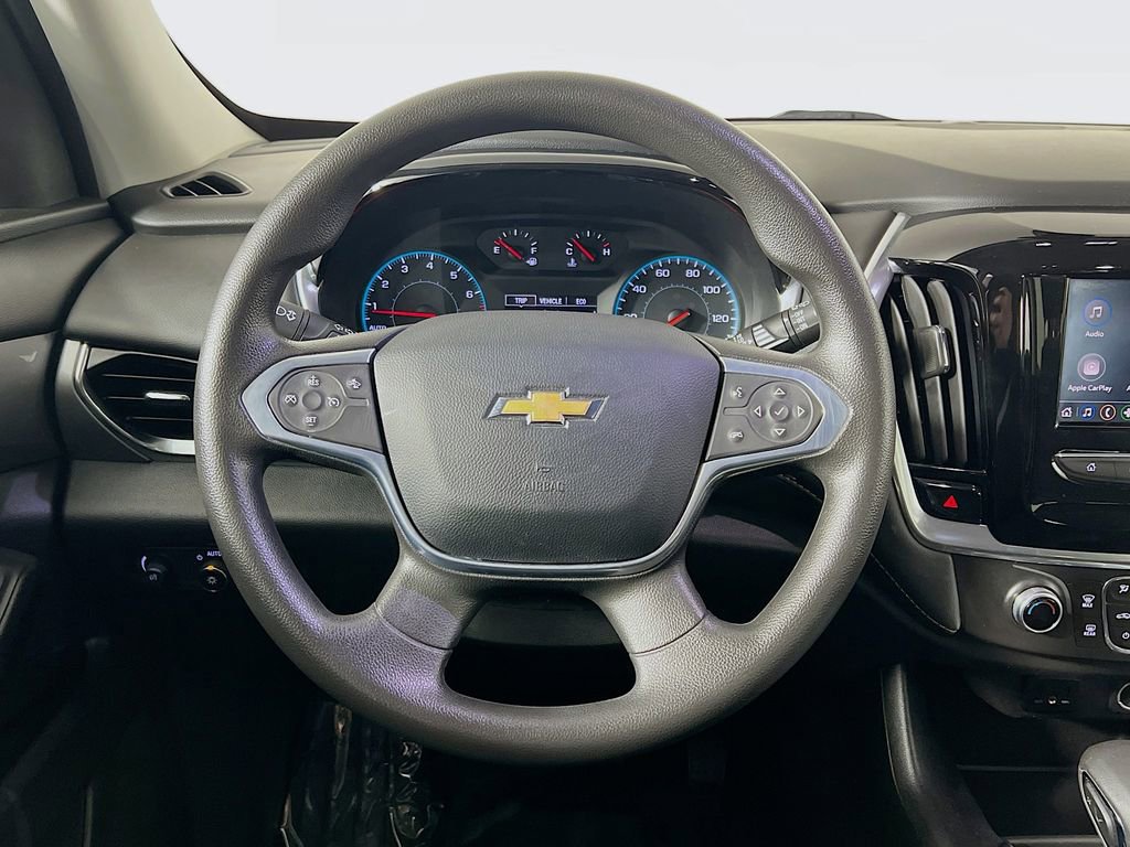 Used 2021 Chevrolet Traverse LS AWD/4WD image 11