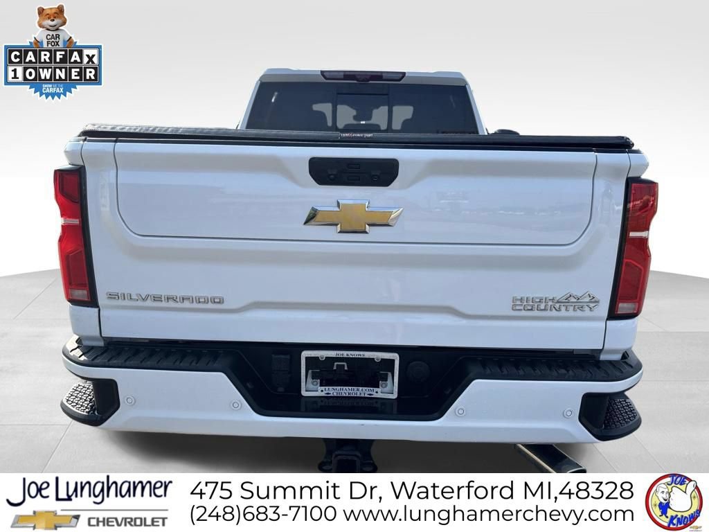Used 2024 Chevrolet Silverado 2500 High Country w/ High Country Premium Package AWD/4WD image 4