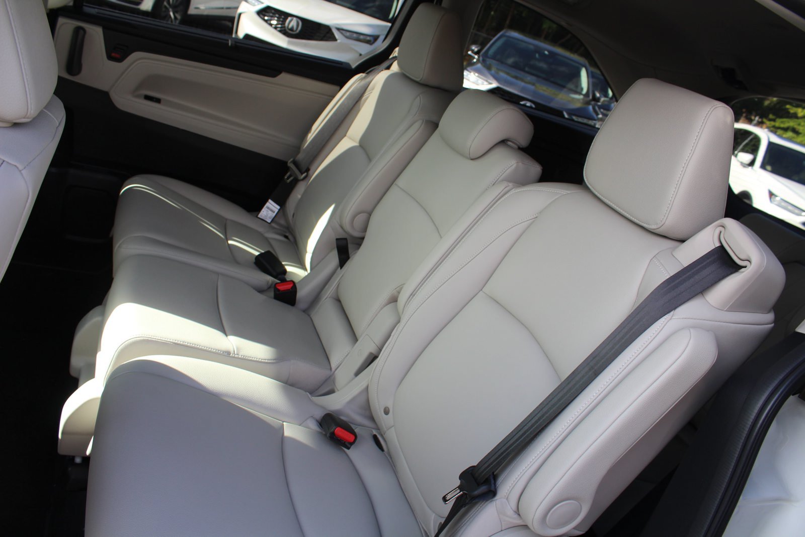 New 2027 Honda Odyssey EX-L image 9