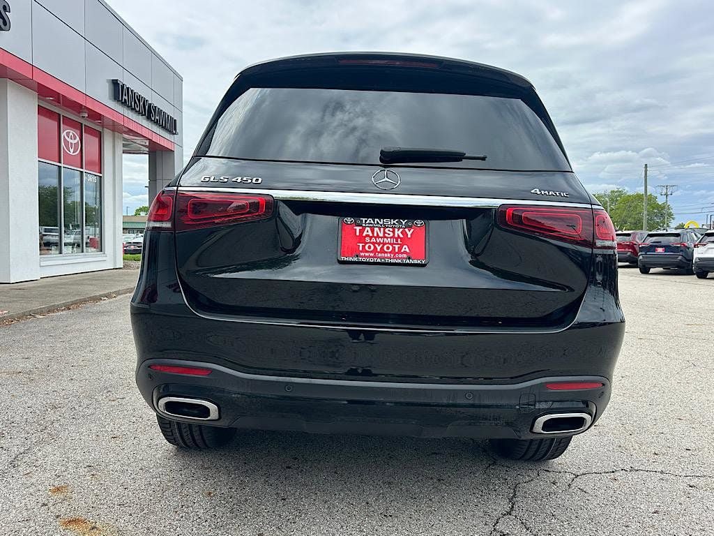 Used 2023 Mercedes-Benz GLS 450 4MATIC image 4