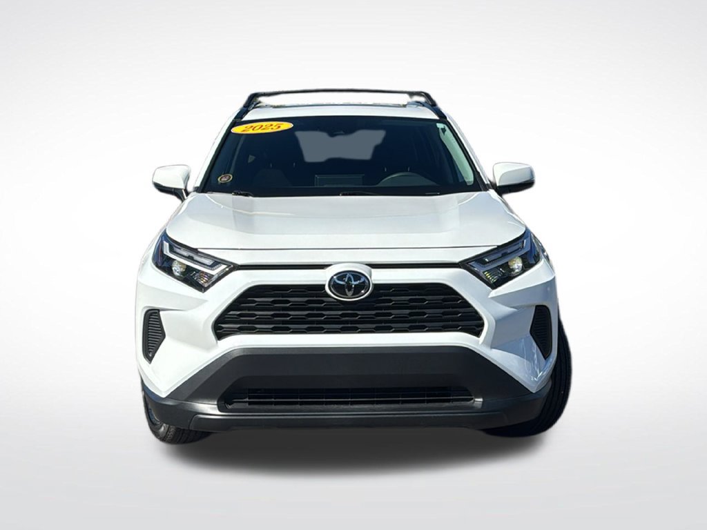 Used 2025 Toyota RAV4 XLE w/ Convenience Package AWD/4WD image 2