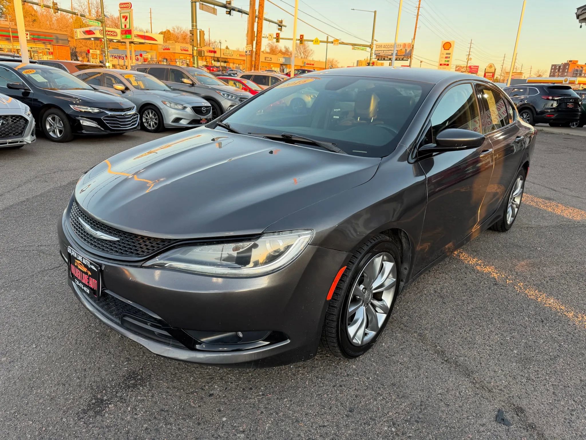 Used 2015 Chrysler 200 S w/ Navigation & Sound Group I image 4