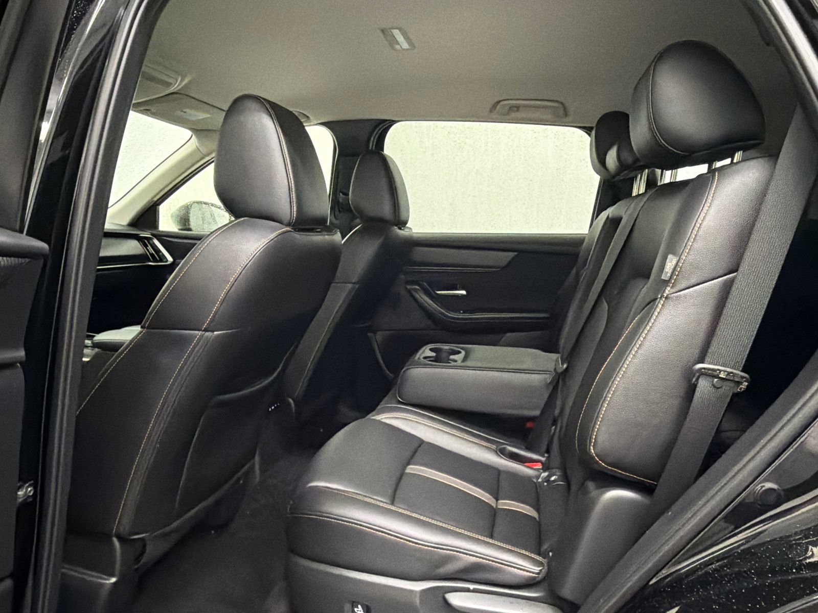 Used 2025 MAZDA CX-90 3.3 Turbo w/ Select Package AWD/4WD image 16