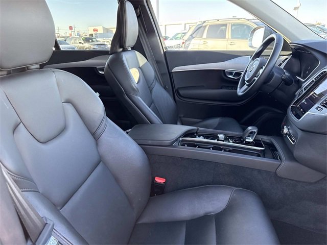 Used 2025 Volvo XC90 B5 Core image 19