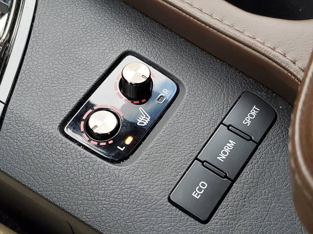 Used 2017 Toyota Avalon XLE Premium w/ All Weather Liner Package image 23