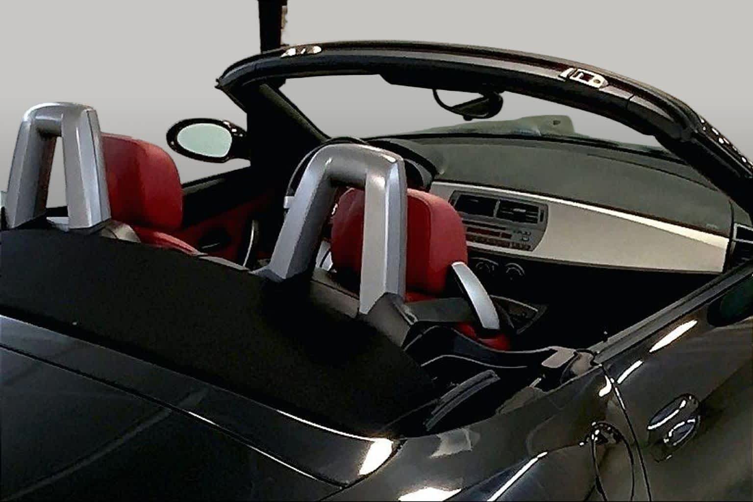 Used 2004 BMW Z4 3.0i RWD image 19