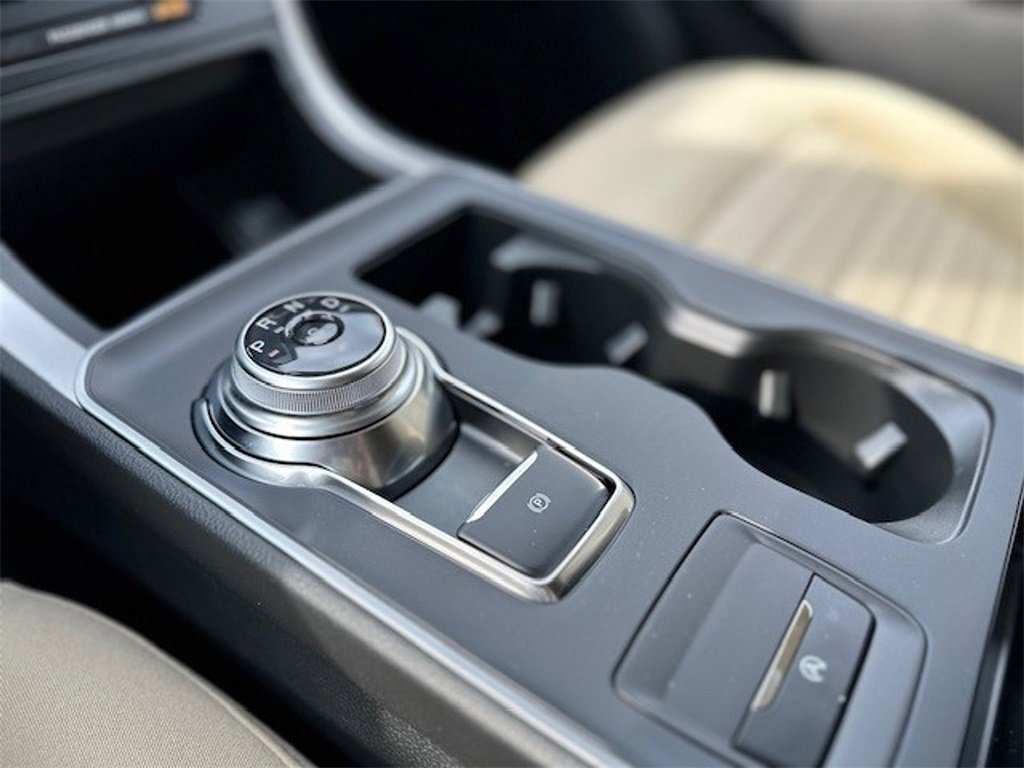 New 2024 Ford Edge SE image 17