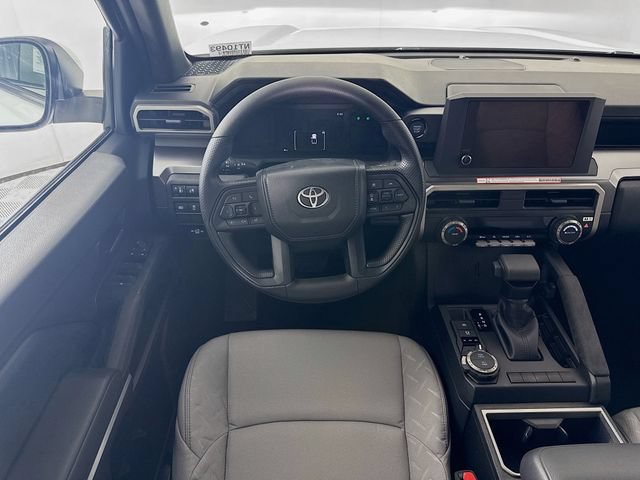 Used 2026 Toyota Tacoma SR5 AWD/4WD image 21