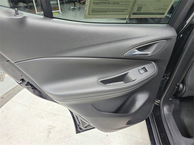 Used 2024 Buick Encore GX Sport Touring image 31