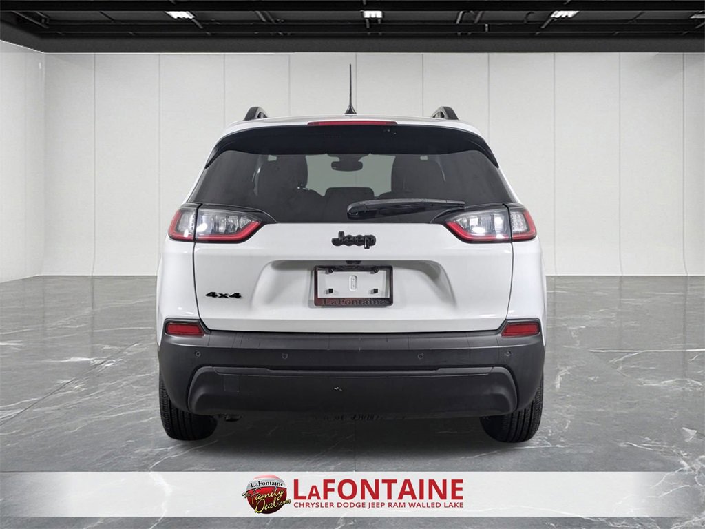 Certified 2023 Jeep Cherokee Altitude Lux image 4