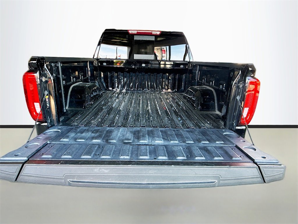 Used 2023 GMC Sierra 1500 SLT image 27