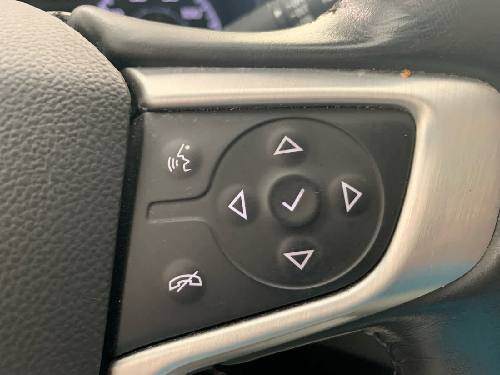 Used 2018 GMC Terrain SLE w/ Driver Convenience Package image 24