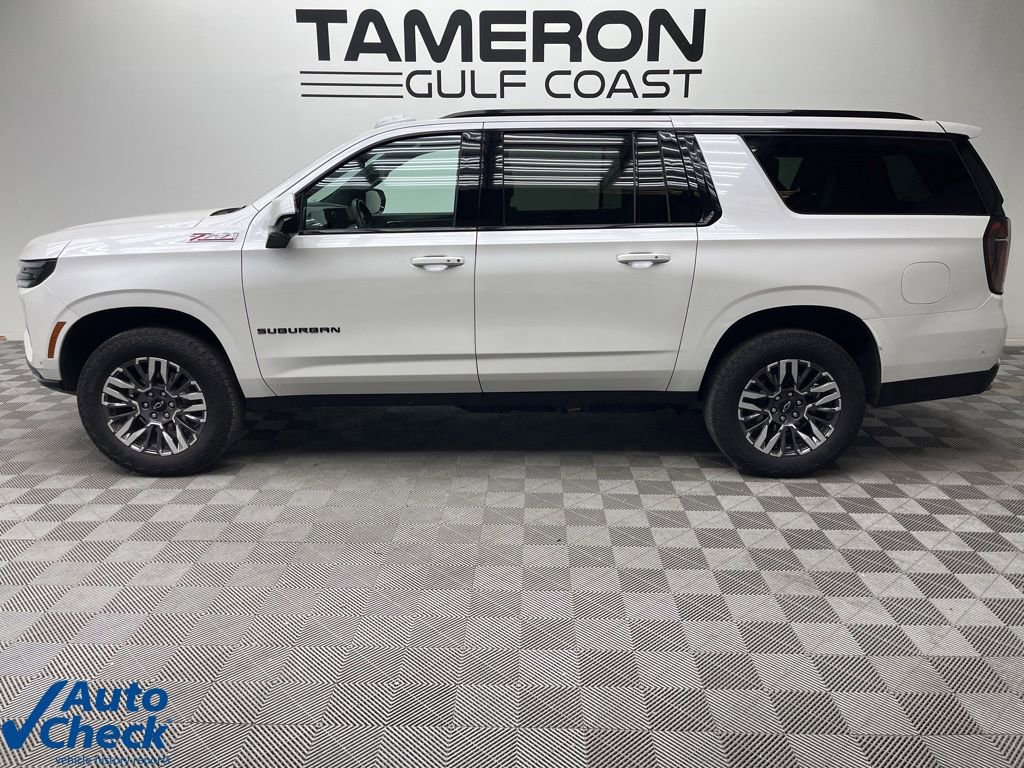 Used 2025 Chevrolet Suburban Z71 image 6