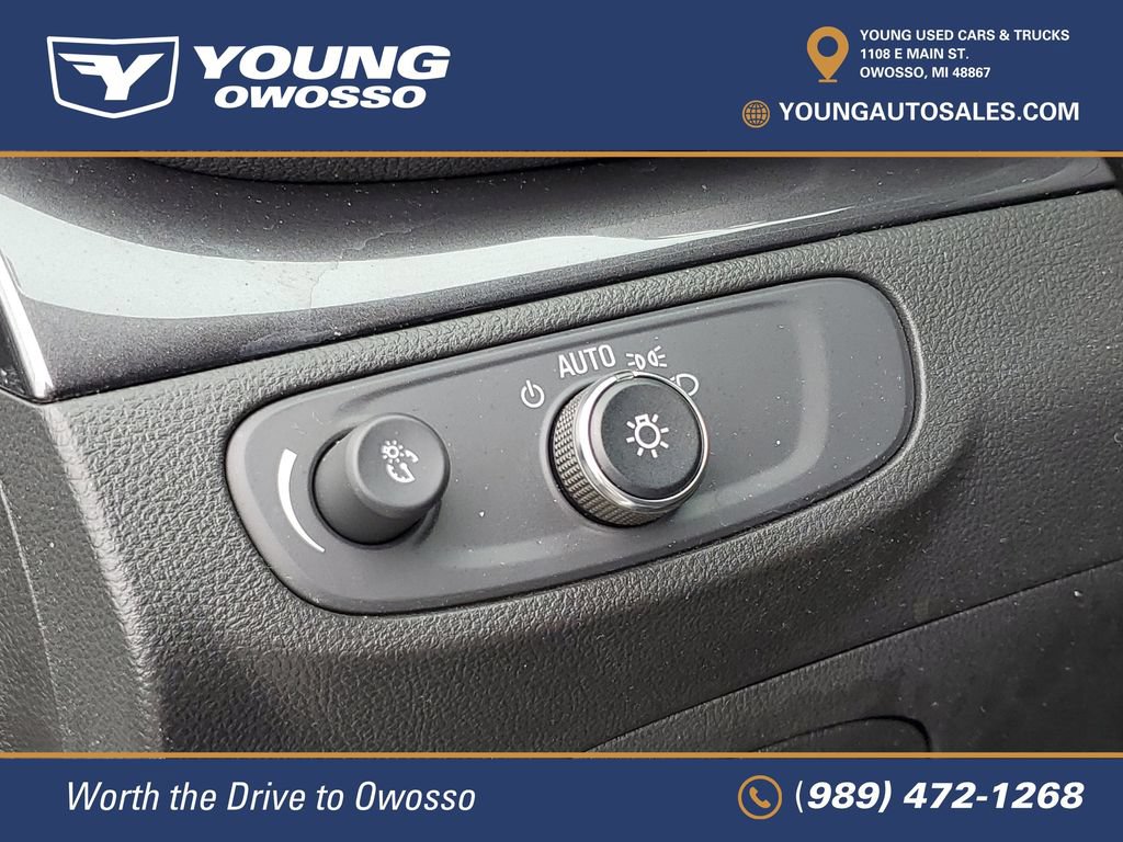 Certified 2022 Buick Encore Preferred w/ Safety Package AWD/4WD image 9