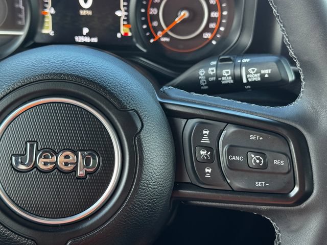 Certified 2025 Jeep Wrangler Unlimited Rubicon w/ Convenience Group AWD/4WD image 25