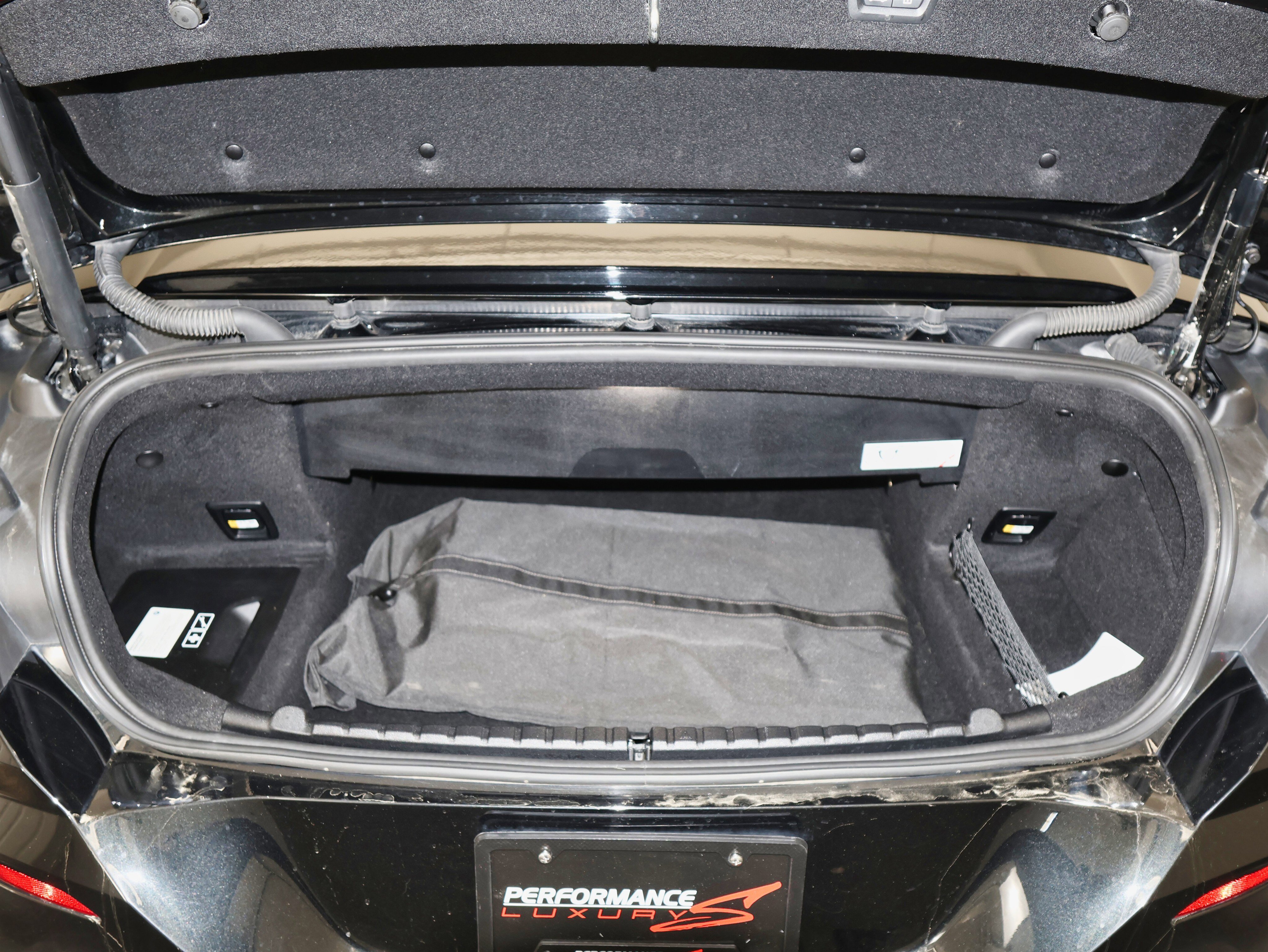 Used 2021 BMW M850i xDrive Convertible image 12