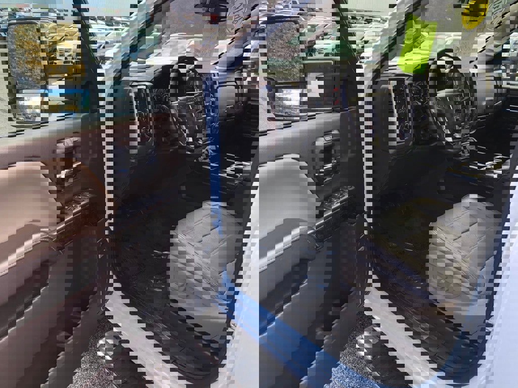 Used 2016 GMC Sierra 2500 Denali w/ Duramax Plus Package image 12