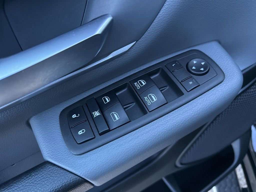 Used 2022 RAM 1500 Big Horn image 14