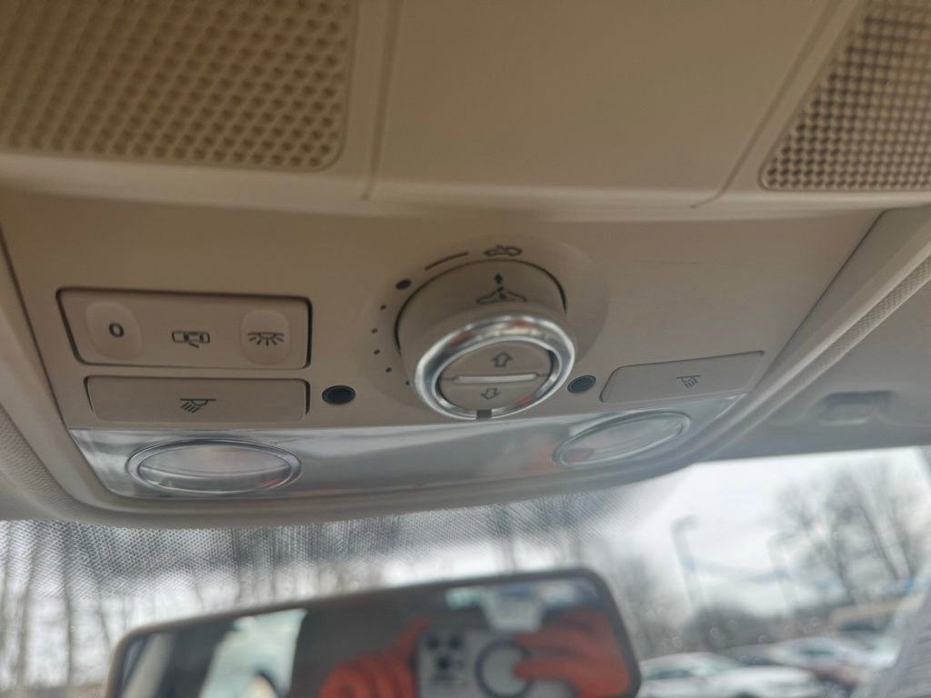 Used 2014 Volkswagen Jetta TDI image 32