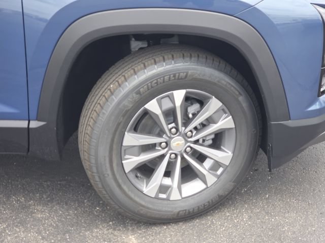New 2026 Chevrolet Equinox LT w/ Safety and Technology Package AWD/4WD image 23