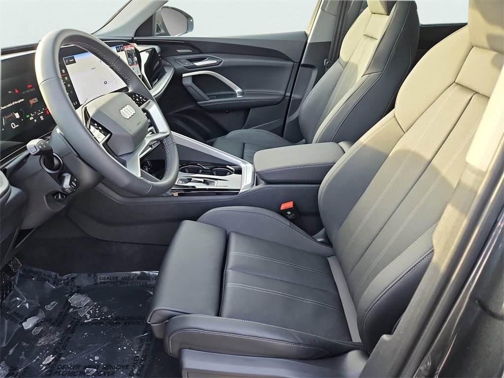 New 2025 Audi Q5 Premium Plus image 23