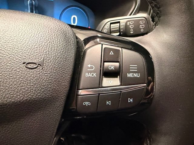 Used 2025 Ford Escape Platinum AWD/4WD image 31