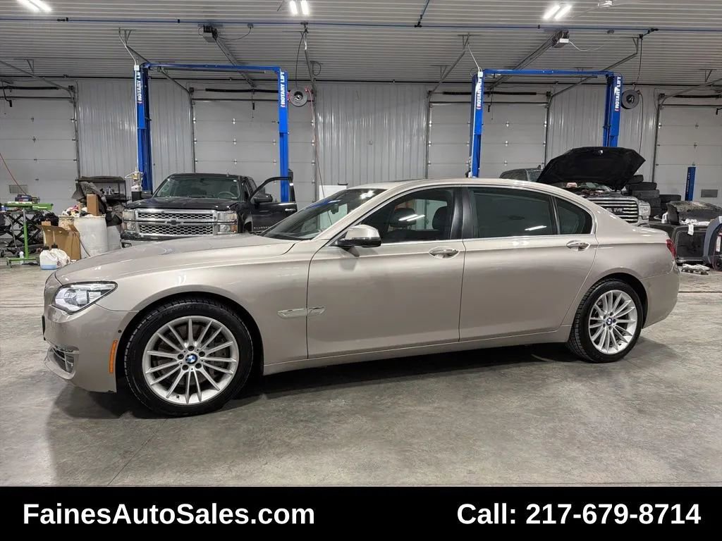 Used 2015 BMW 750Li xDrive 750Li xDrive Sedan 4D image 8