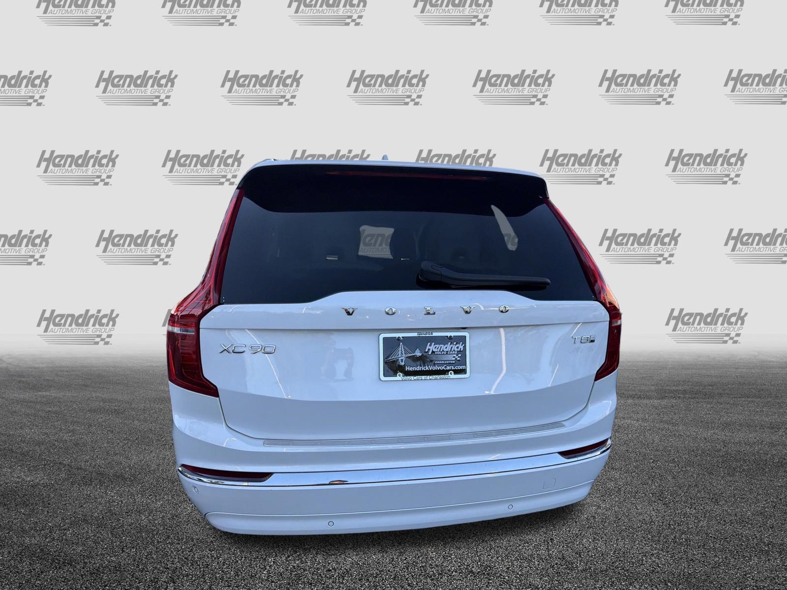 Certified 2025 Volvo XC90 T8 Plus w/ Protection Package Premier AWD/4WD image 9