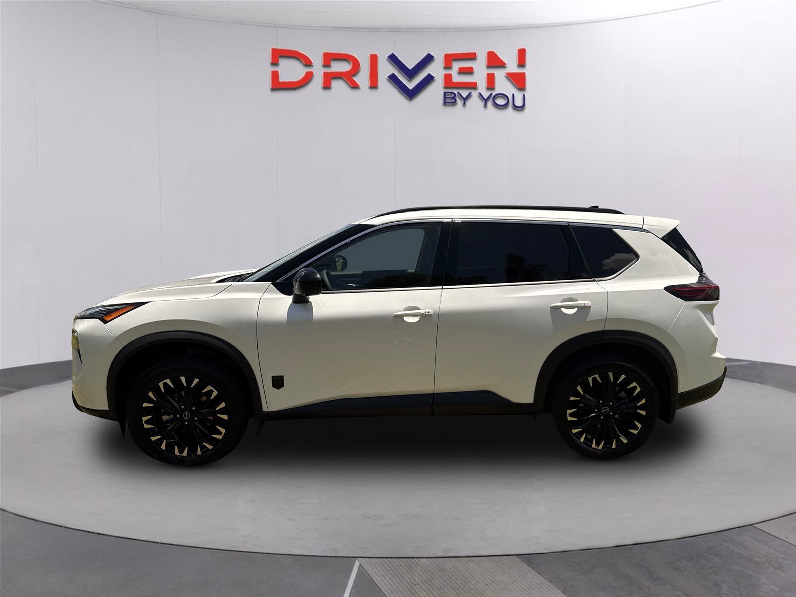 New 2026 Nissan Rogue Dark Armor FWD image 7