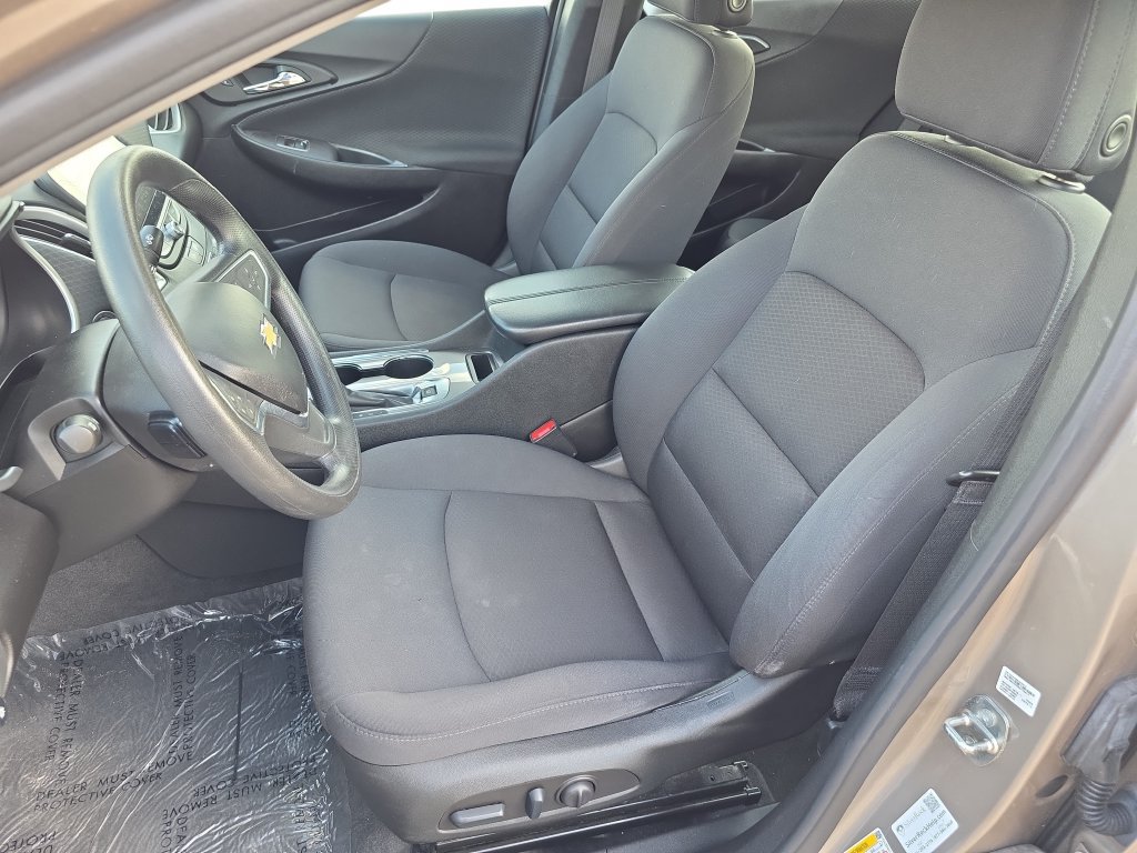 Used 2022 Chevrolet Malibu LT FWD image 13