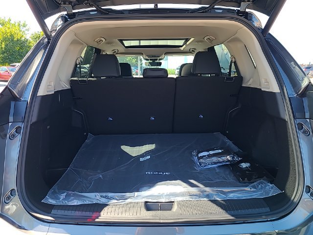 New 2026 Nissan Rogue Dark Armor AWD/4WD image 29